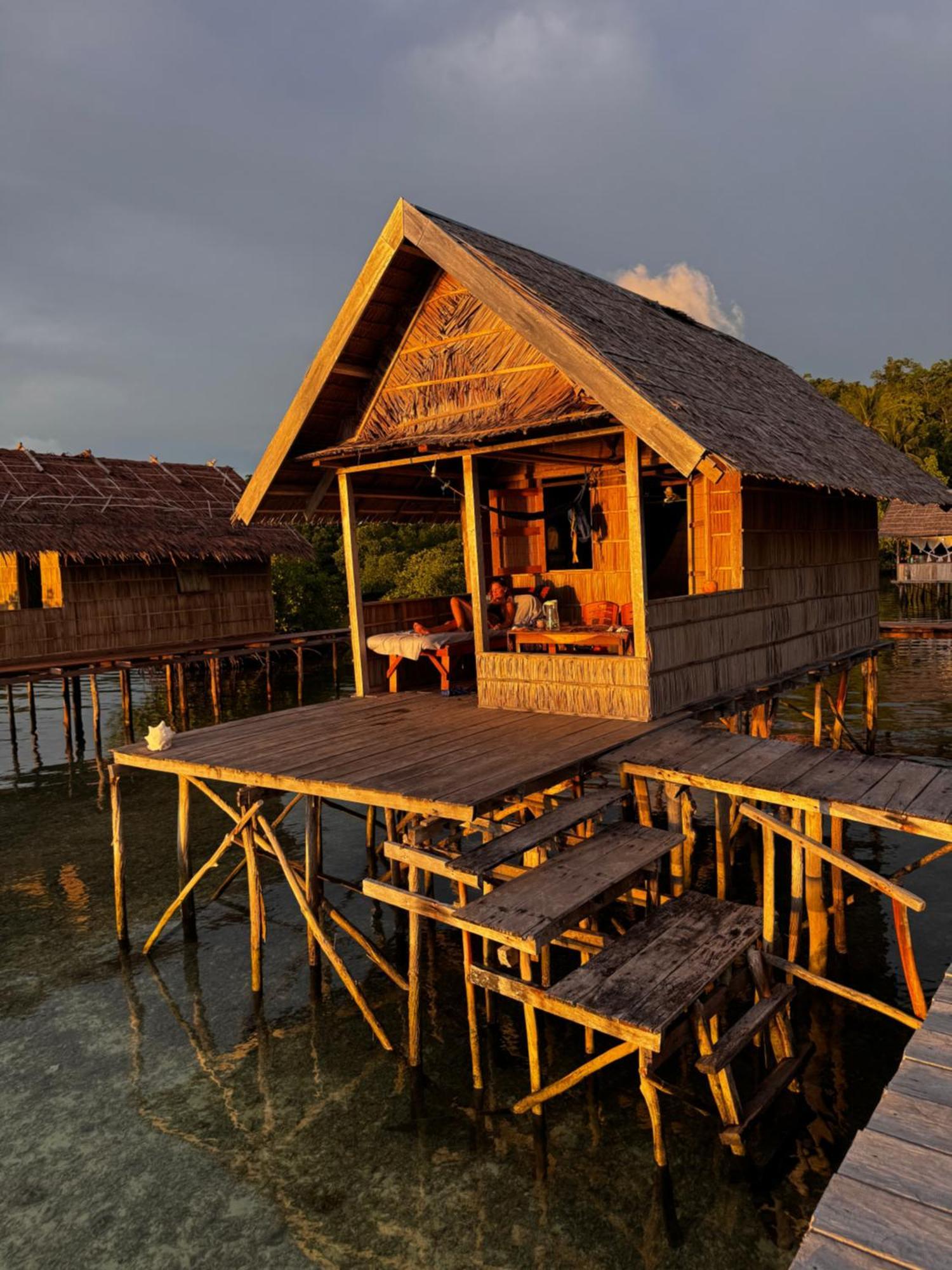 Besir Nyanse Homestay - Raja Ampat מראה חיצוני תמונה